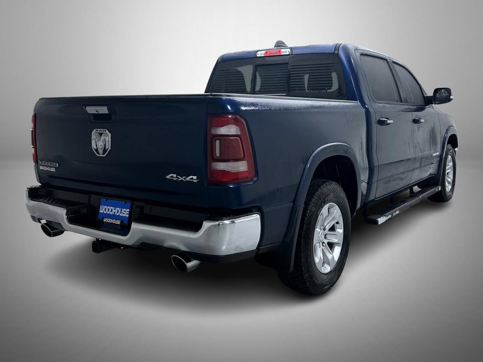 Used 2020 RAM 1500 Laramie AWD/4WD image 5