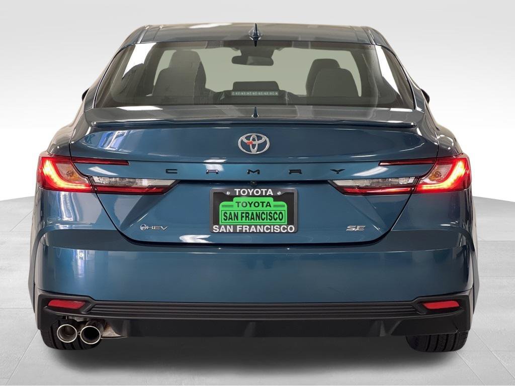 New 2026 Toyota Camry SE FWD image 4