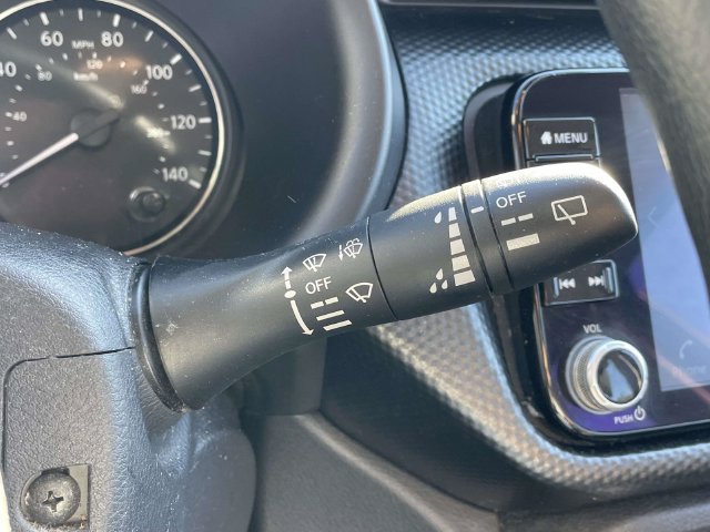 Used 2023 Nissan Kicks SV FWD image 26