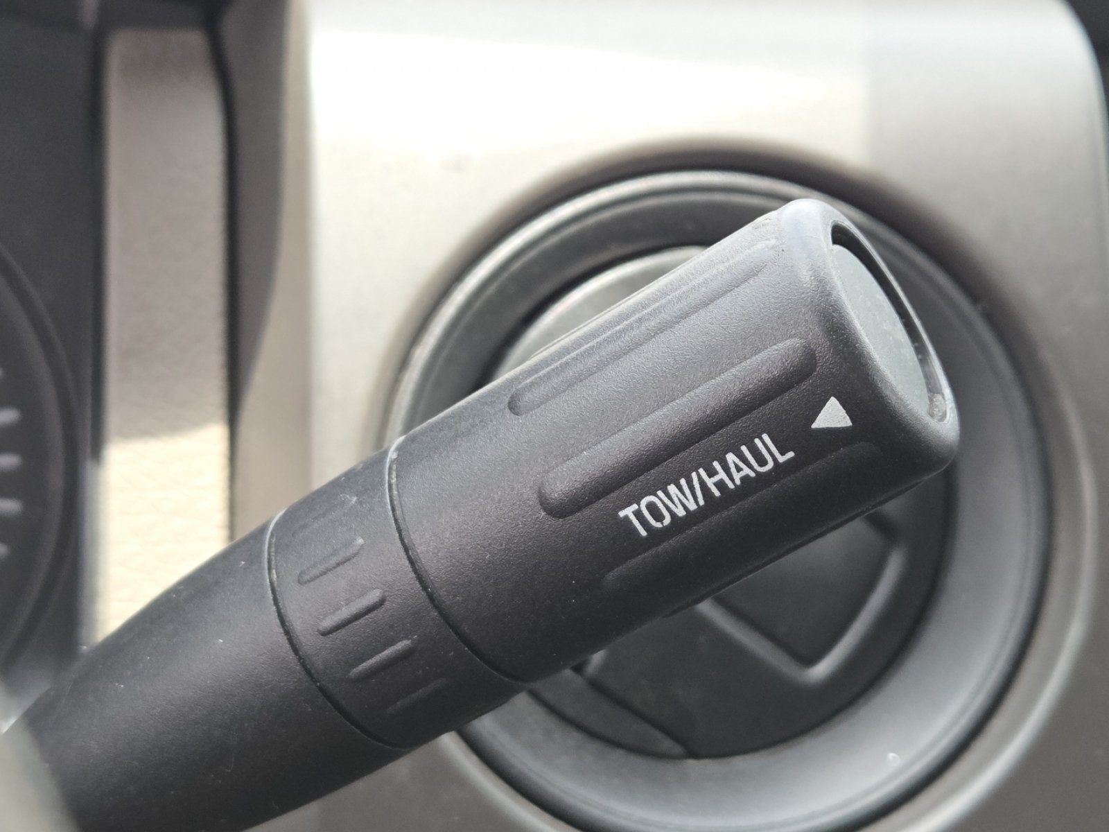 Used 2010 Ford F150 STX AWD/4WD image 4
