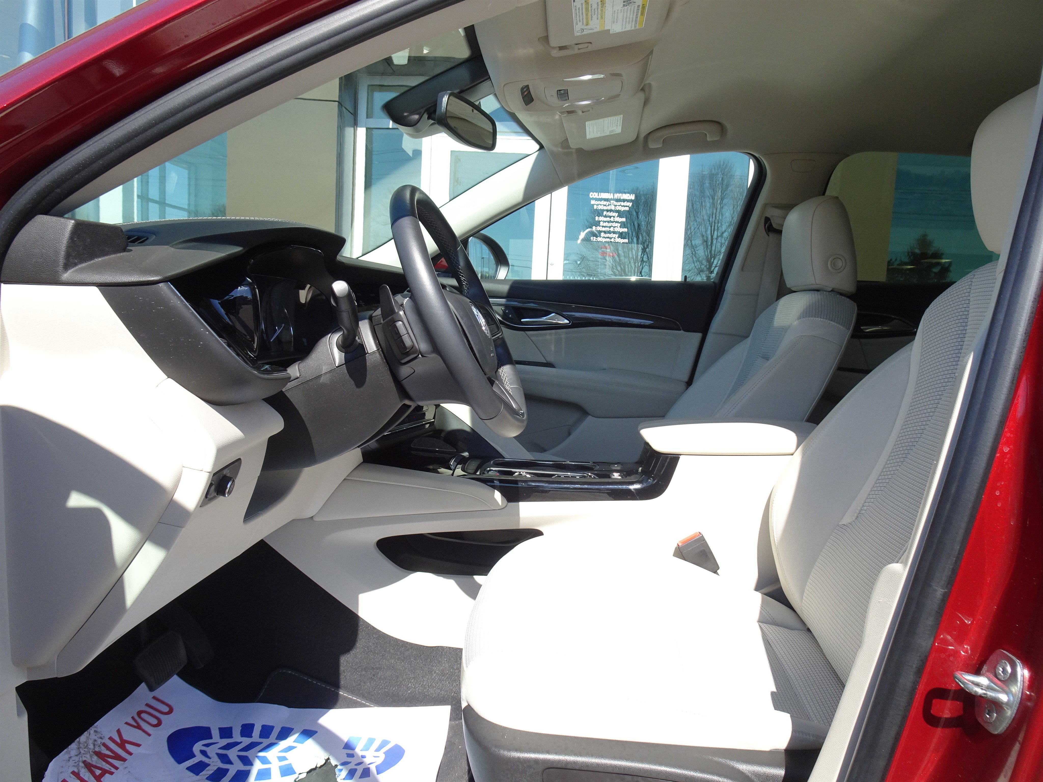 Used 2022 Buick Envision Preferred image 8