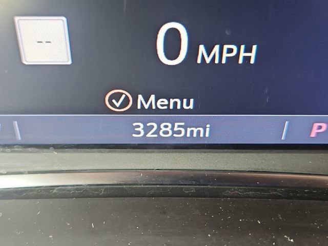 Used 2025 Chevrolet Blazer LT w/ Sound & Technology Package image 17