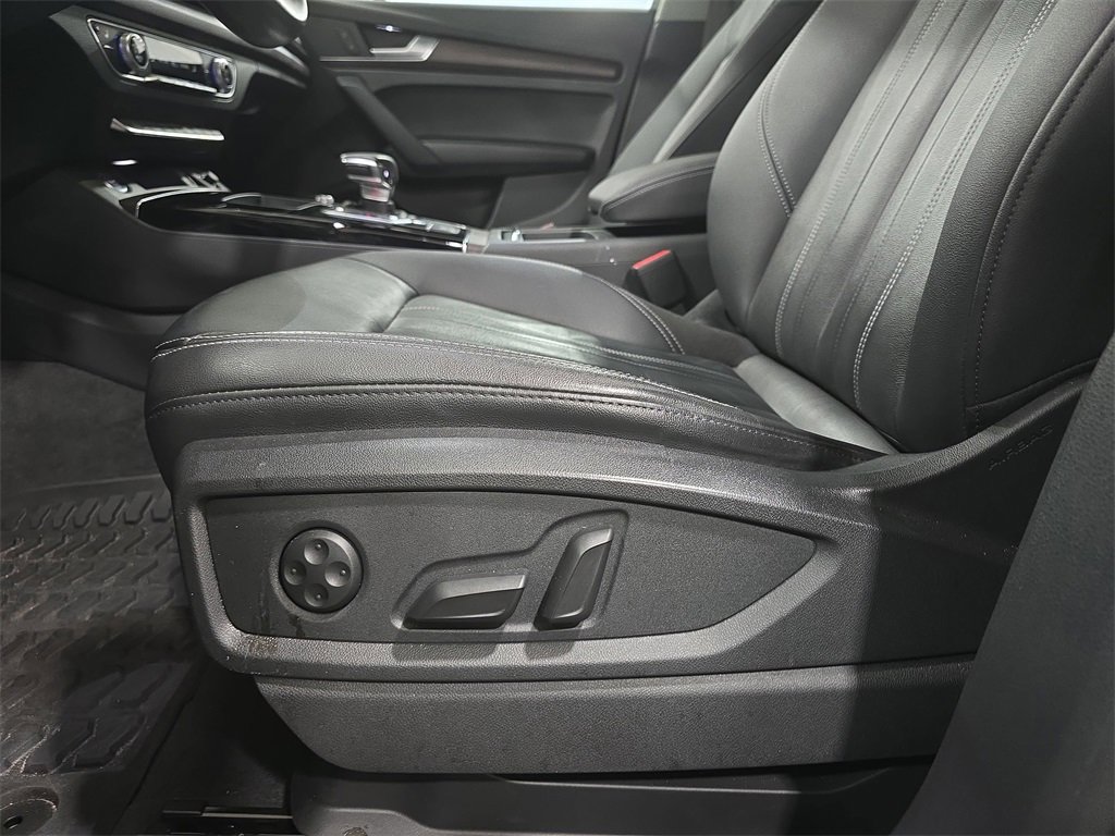 Used 2022 Audi Q5 2.0T Premium image 27