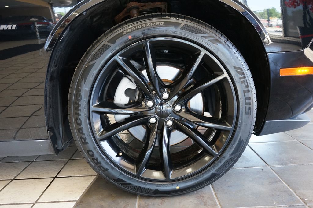 Used 2016 Dodge Challenger R/T Plus RWD image 53