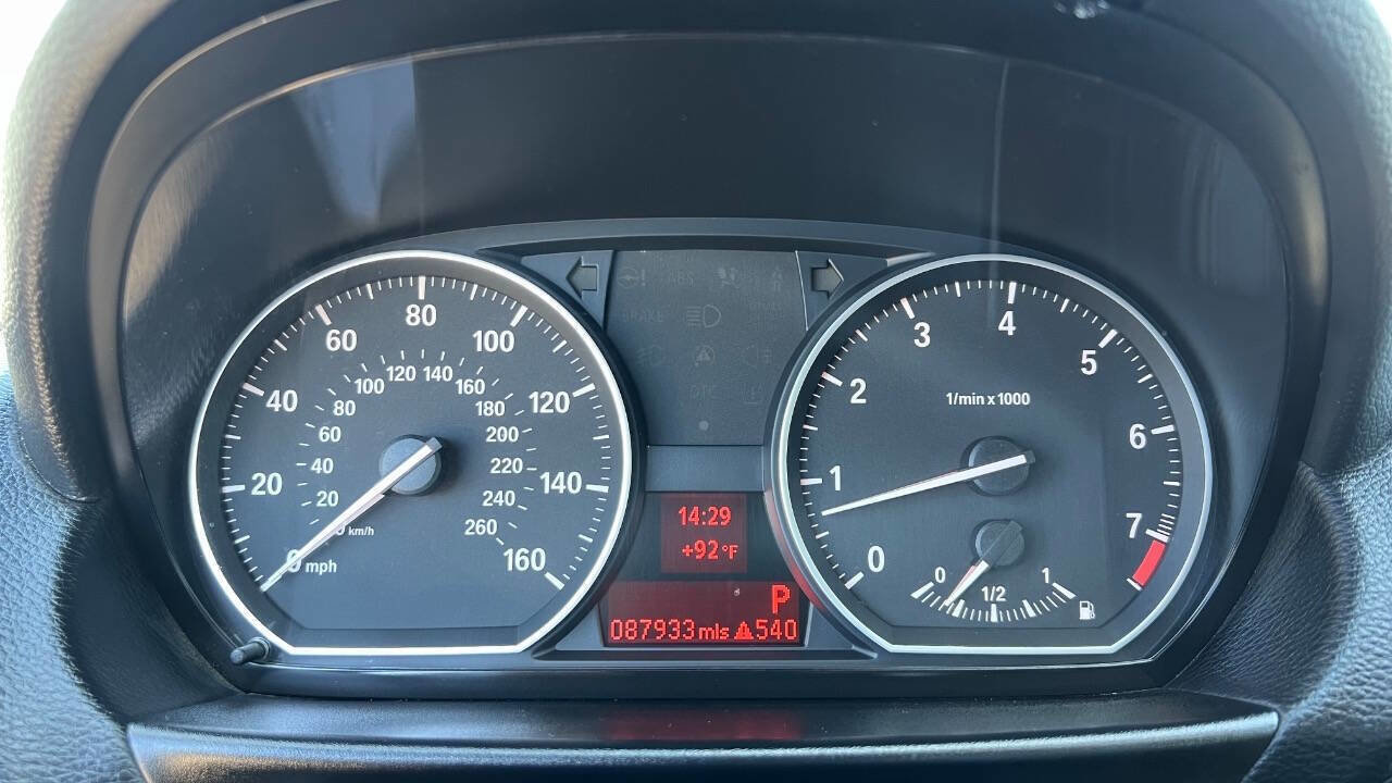 Used 2010 BMW 128i 128i 2dr Coupe SULEV image 11