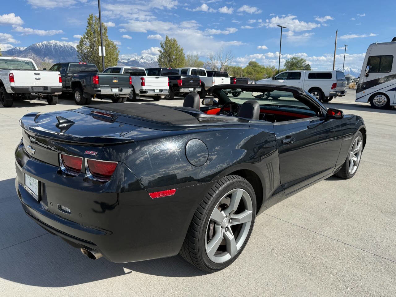 Used 2011 Chevrolet Camaro SS w/ RS Package image 11