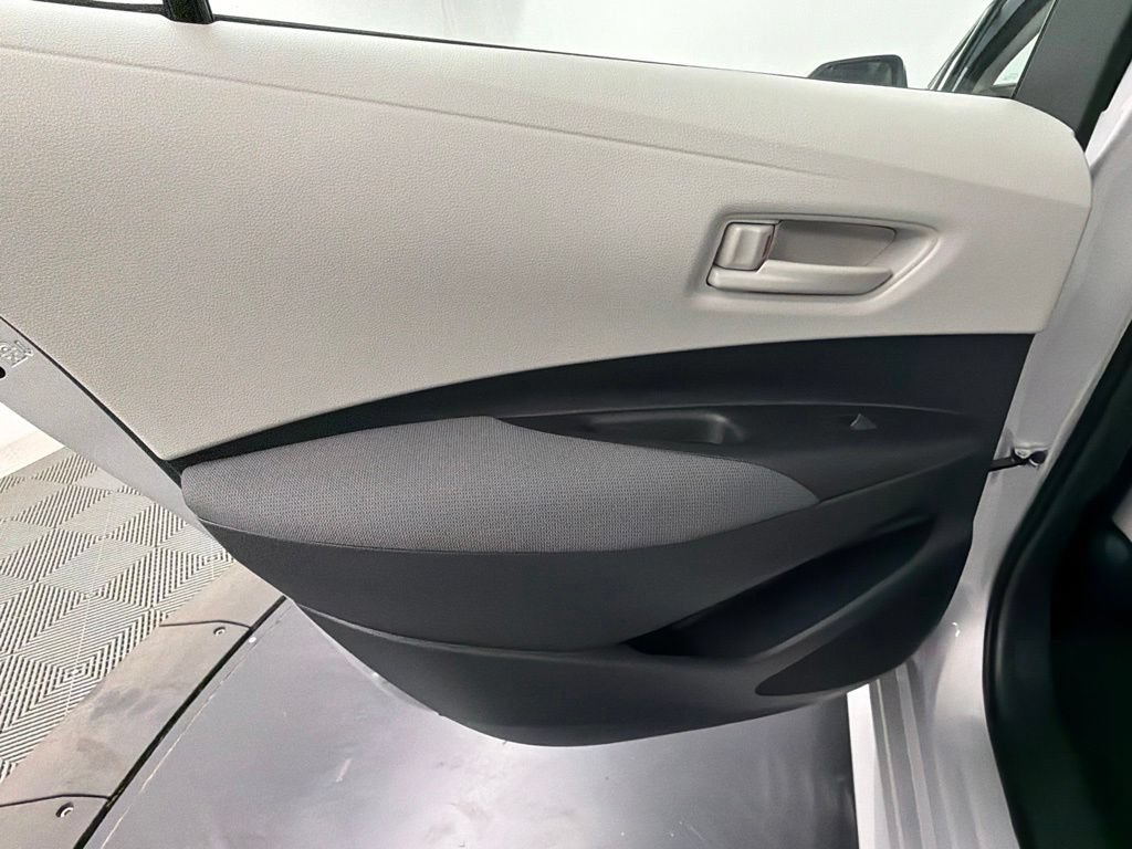 Certified 2026 Toyota Corolla LE FWD image 36