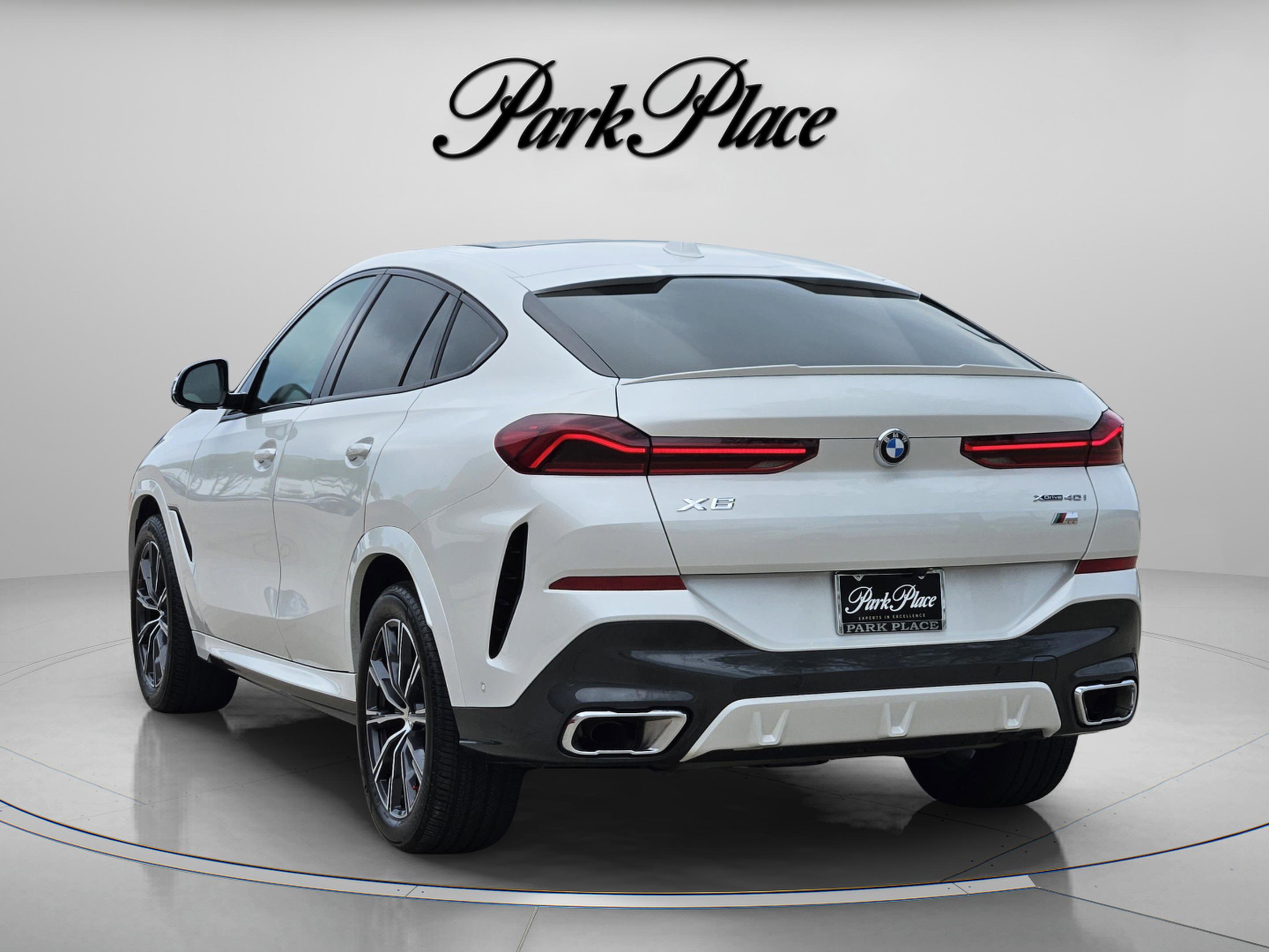 Used 2024 BMW X6 xDrive40i w/ Premium Package image 3