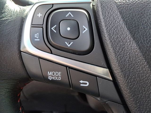 Used 2015 Toyota Camry SE FWD image 24