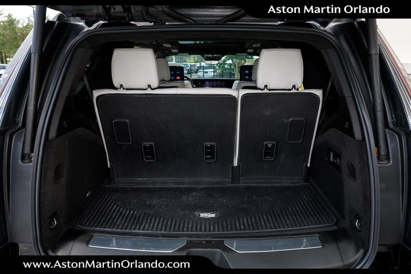 Used 2025 Cadillac Escalade V AWD/4WD image 73