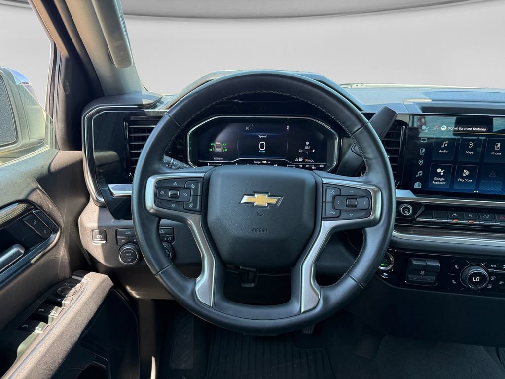 Used 2025 Chevrolet Silverado 1500 LT w/ Work Truck Package AWD/4WD image 10