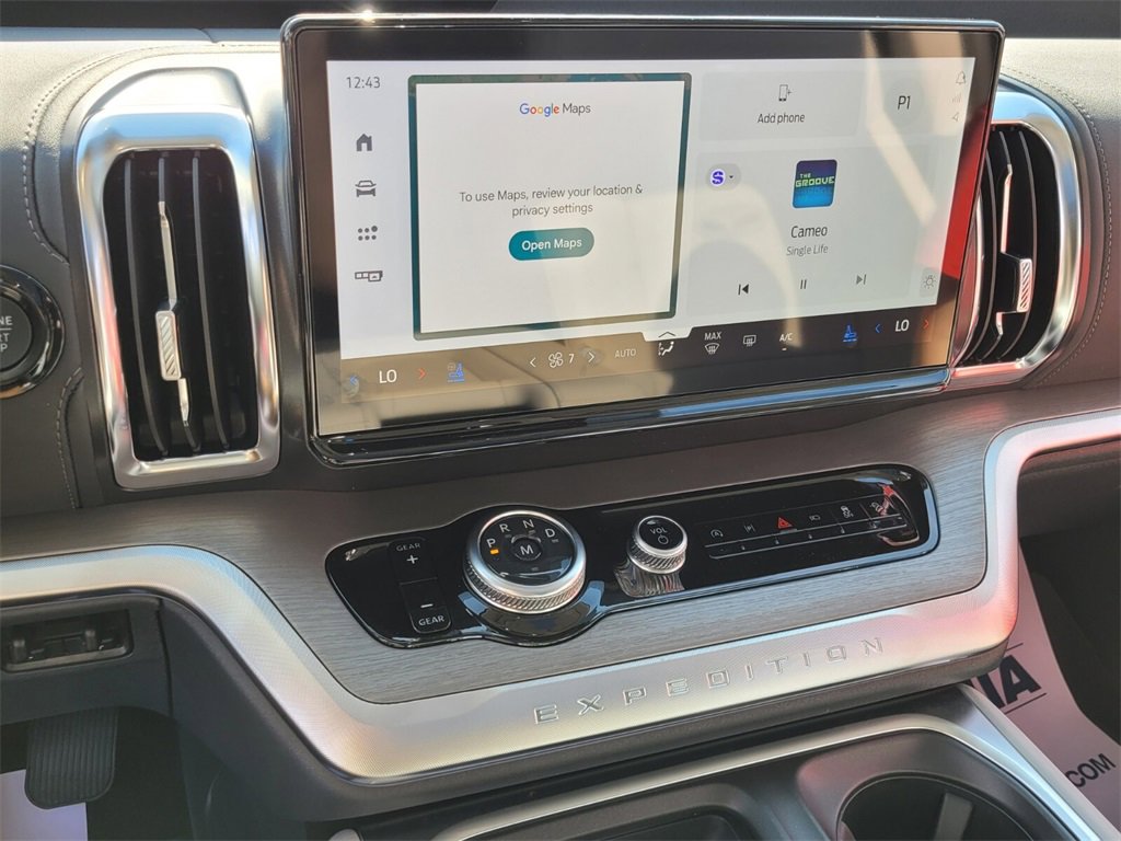 New 2025 Ford Expedition Platinum w/ Driver's Package image 21