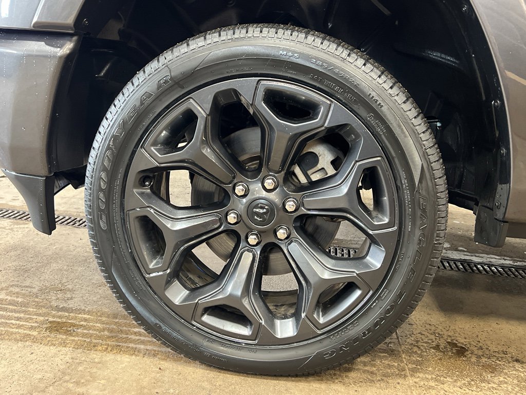Used 2024 RAM 1500 Limited image 9