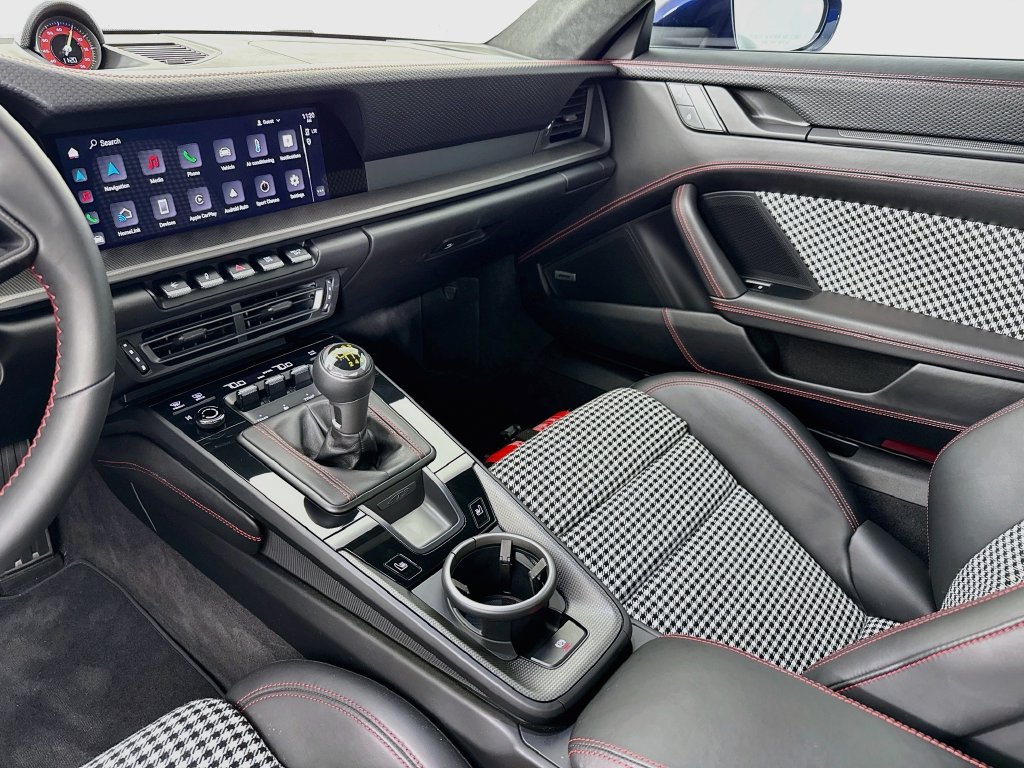 Certified 2022 Porsche 911 GT3 RWD image 25