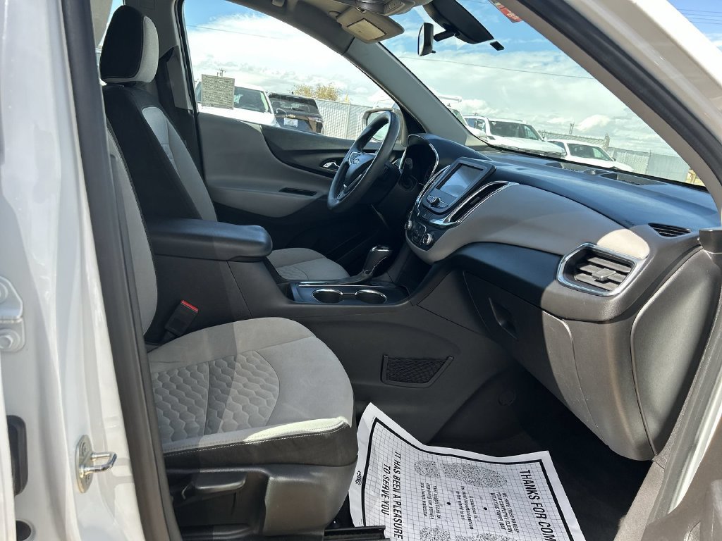 Certified 2018 Chevrolet Equinox LS FWD image 32