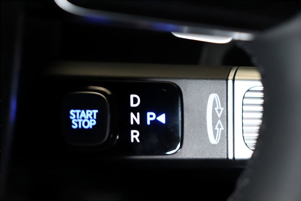 New 2026 Hyundai Ioniq 9 SE image 17