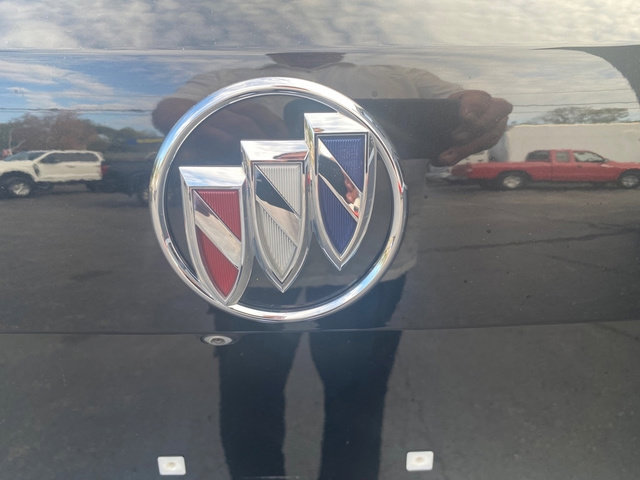 Used 2022 Buick Envision Essence w/ Technology Package I image 26