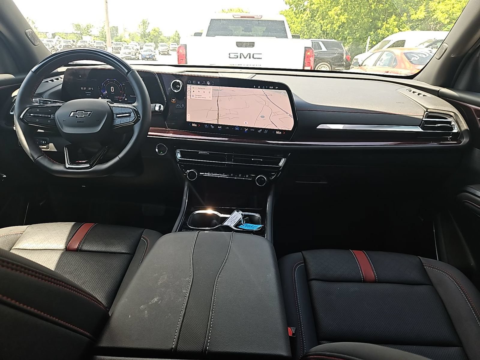 Used 2026 Chevrolet Traverse RS AWD/4WD image 7