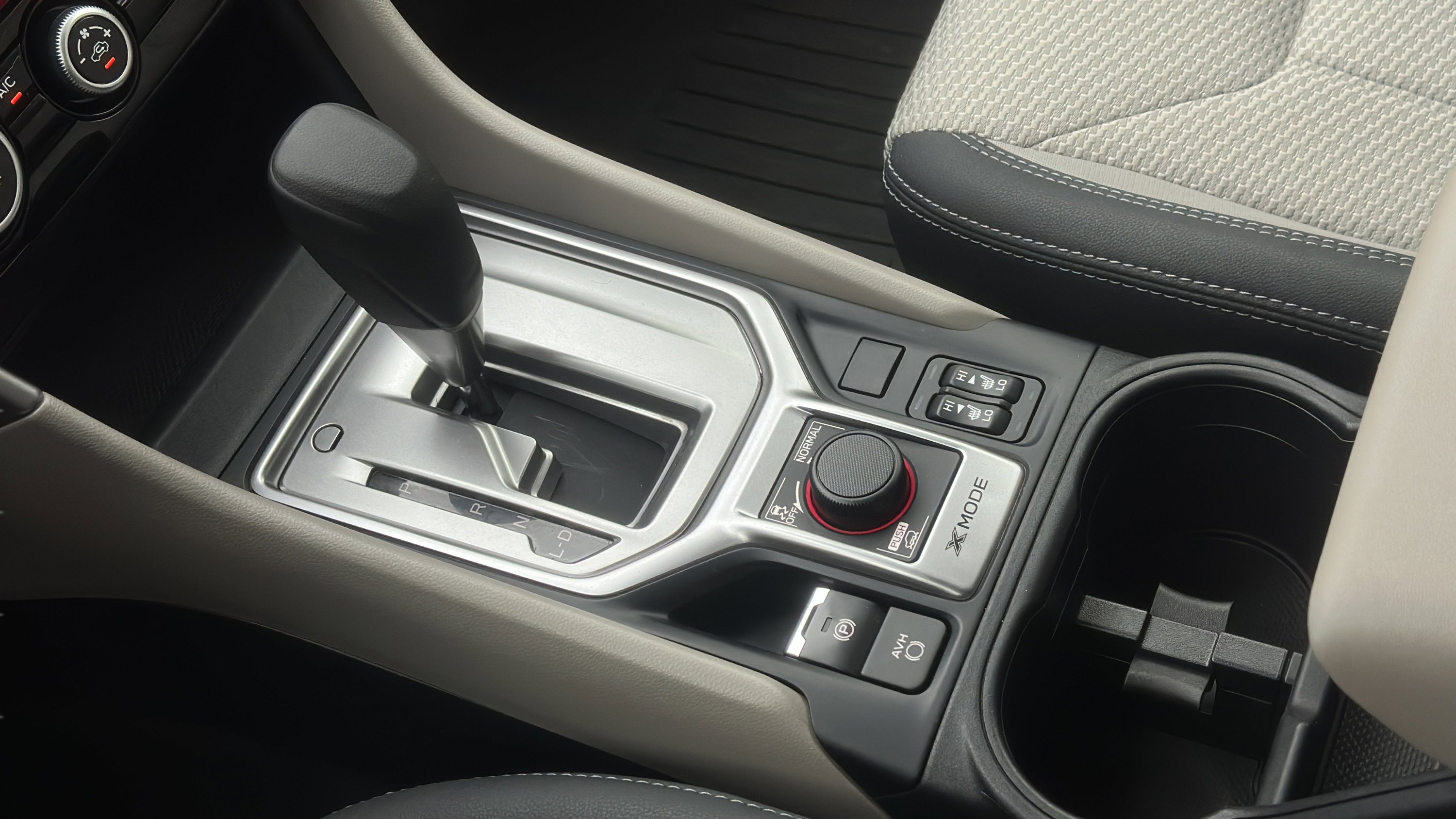 Used 2019 Subaru Forester Premium AWD/4WD image 21