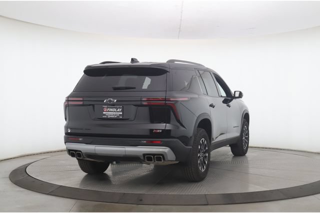 Used 2025 Chevrolet Traverse Z71 w/ LPO, Floor Liner Package AWD/4WD image 7