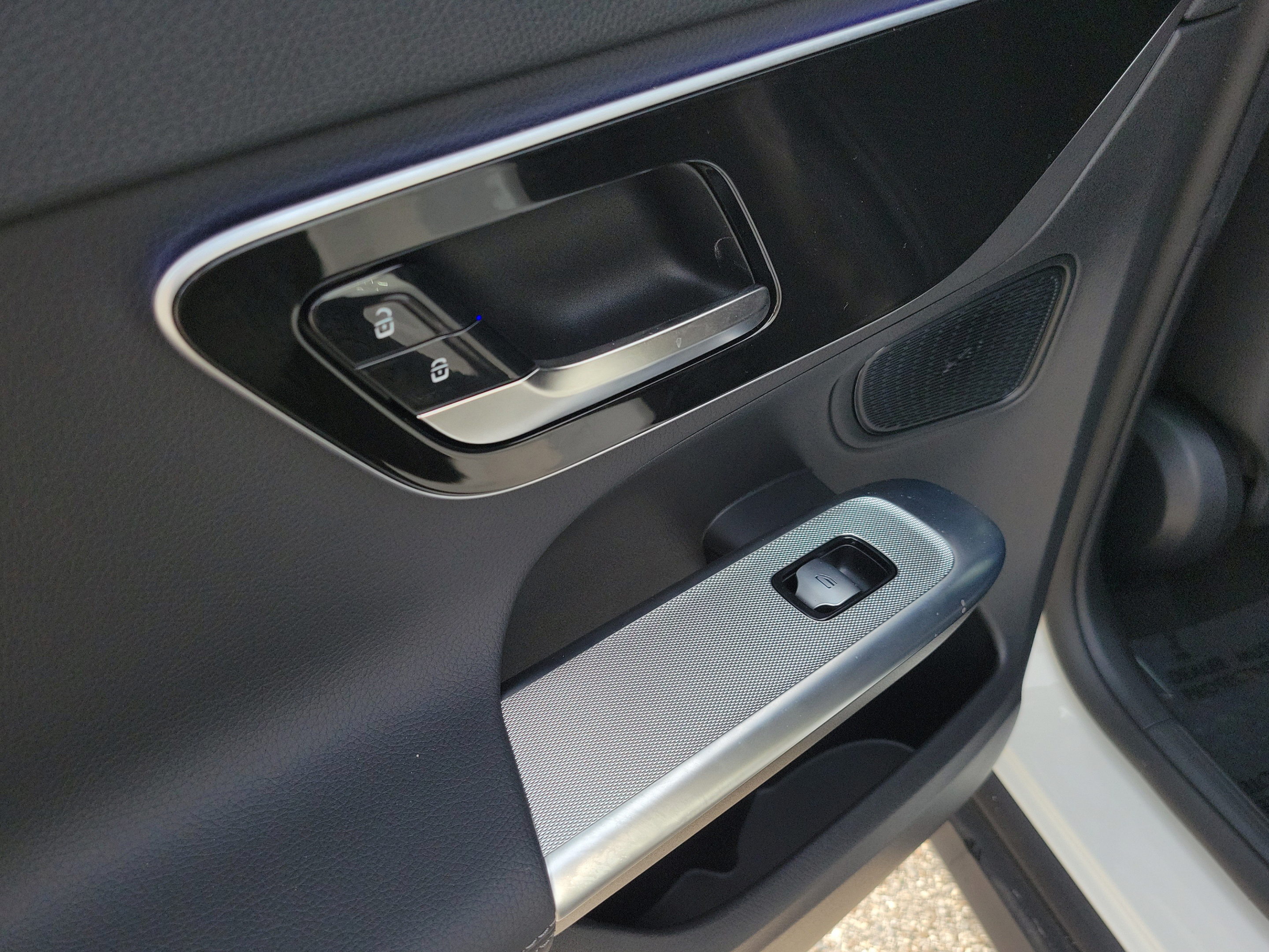 Certified 2026 Mercedes-Benz GLC 300 image 8