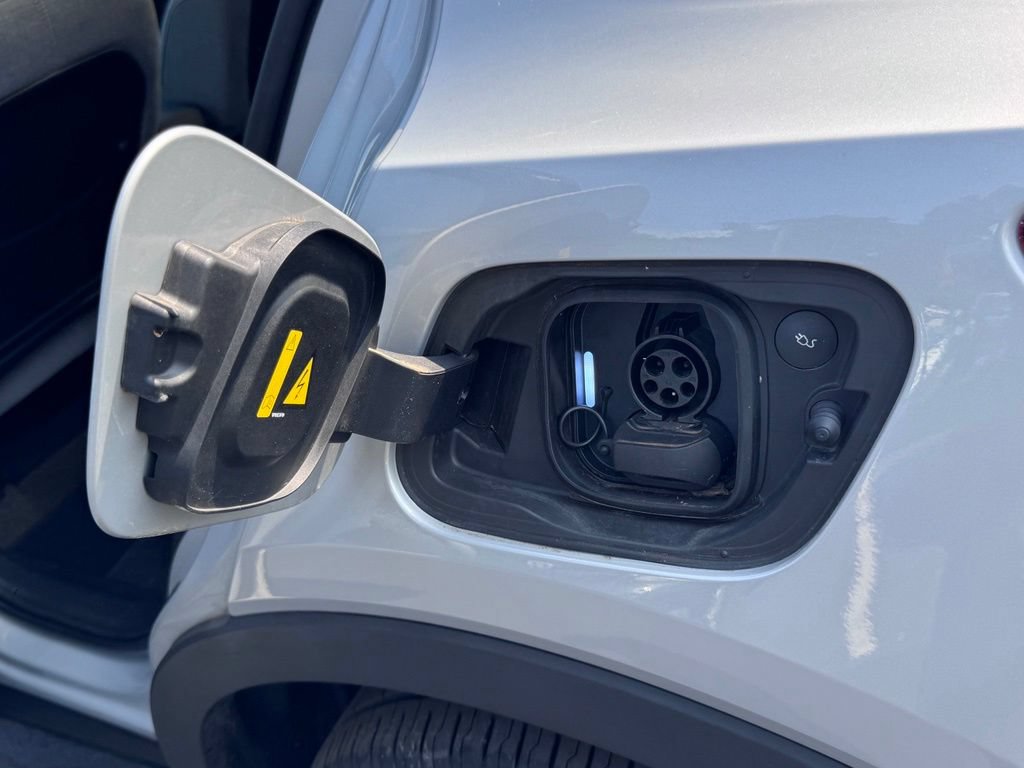Used 2023 Volvo C40 P8 Recharge Ultimate AWD/4WD image 31