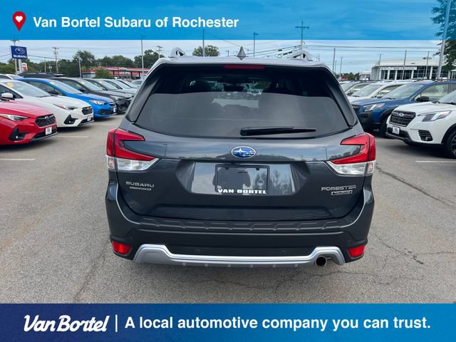 Certified 2023 Subaru Forester Touring AWD/4WD image 4