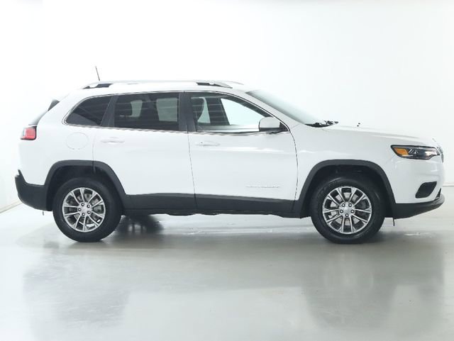 Used 2020 Jeep Cherokee Latitude Plus image 11