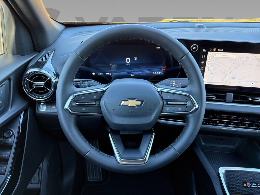 New 2026 Chevrolet Equinox LT w/ Convenience Package II AWD/4WD image 12