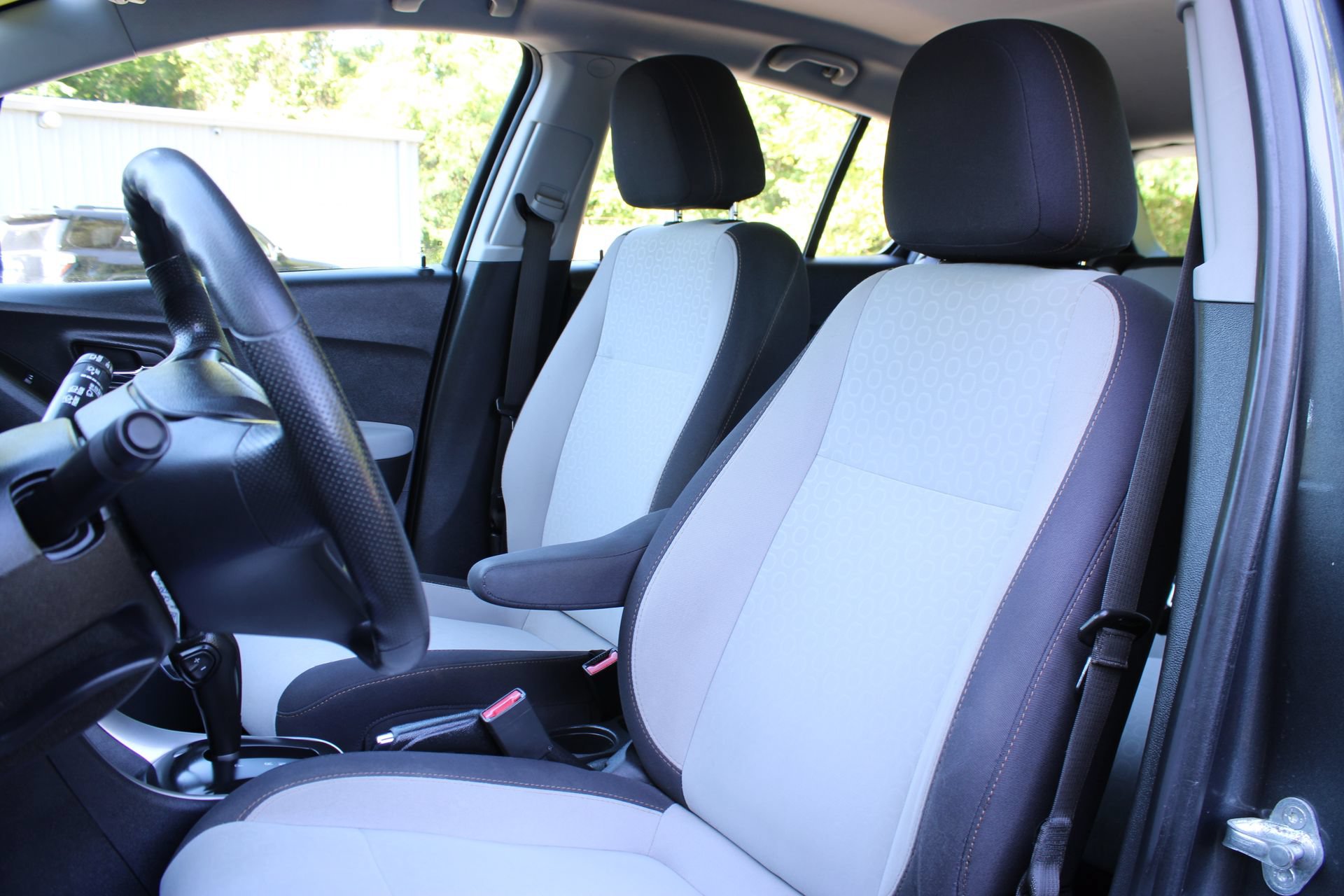 Used 2020 Chevrolet Trax LS AWD/4WD image 14