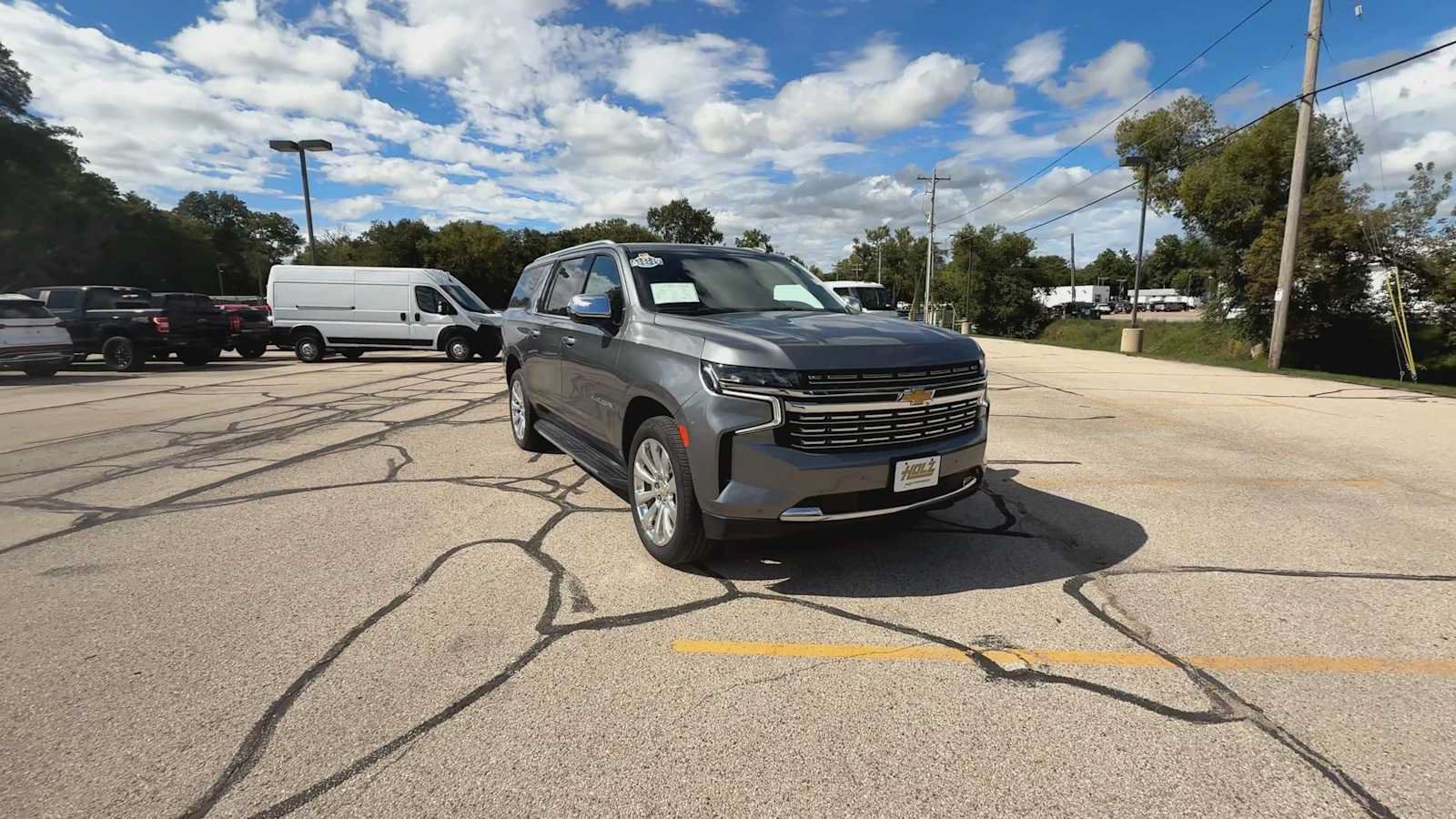 Certified 2021 Chevrolet Suburban Premier AWD/4WD image 2