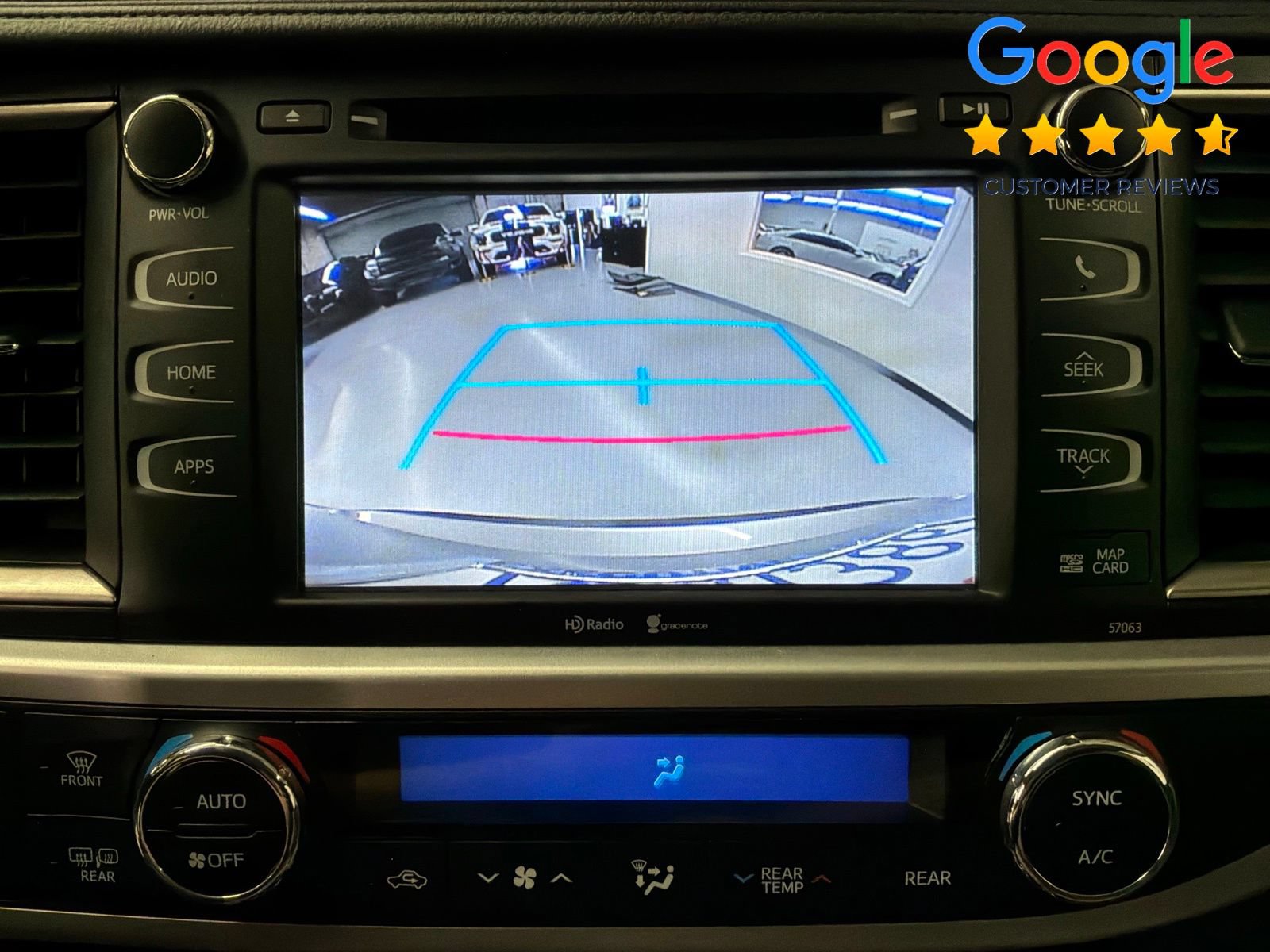 Used 2015 Toyota Highlander XLE FWD image 24
