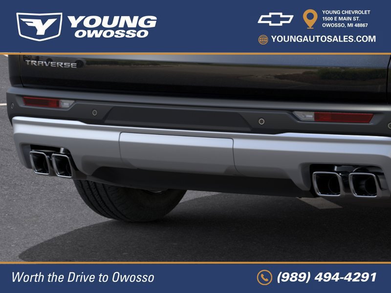 New 2027 Chevrolet Traverse LT w/ LPO, Floor Liner Package FWD image 15
