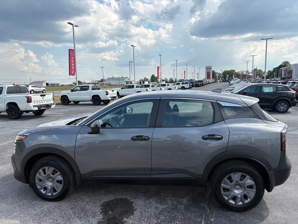Used 2025 Nissan Kicks S FWD image 6