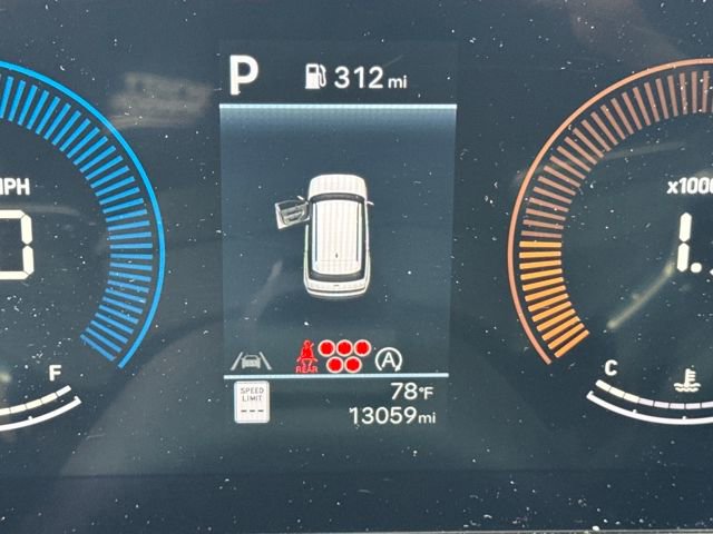 Used 2025 Hyundai Santa Fe SEL image 18