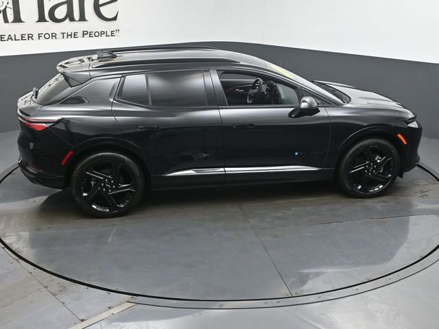 Used 2024 Chevrolet Equinox EV RS image 39