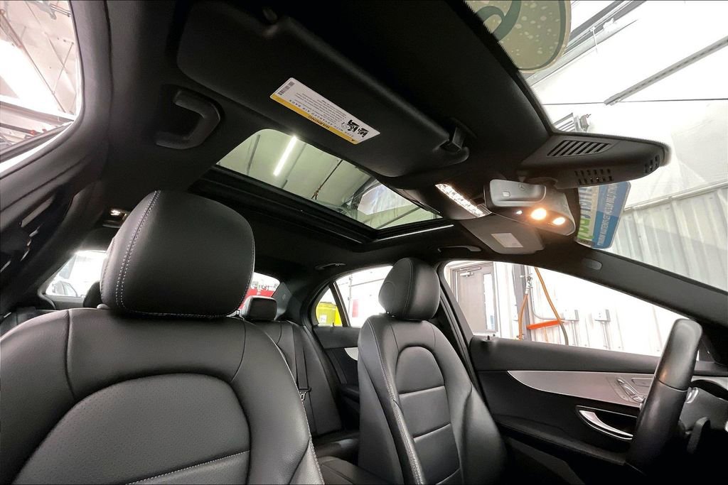Used 2019 Mercedes-Benz C 300 4MATIC Sedan image 22