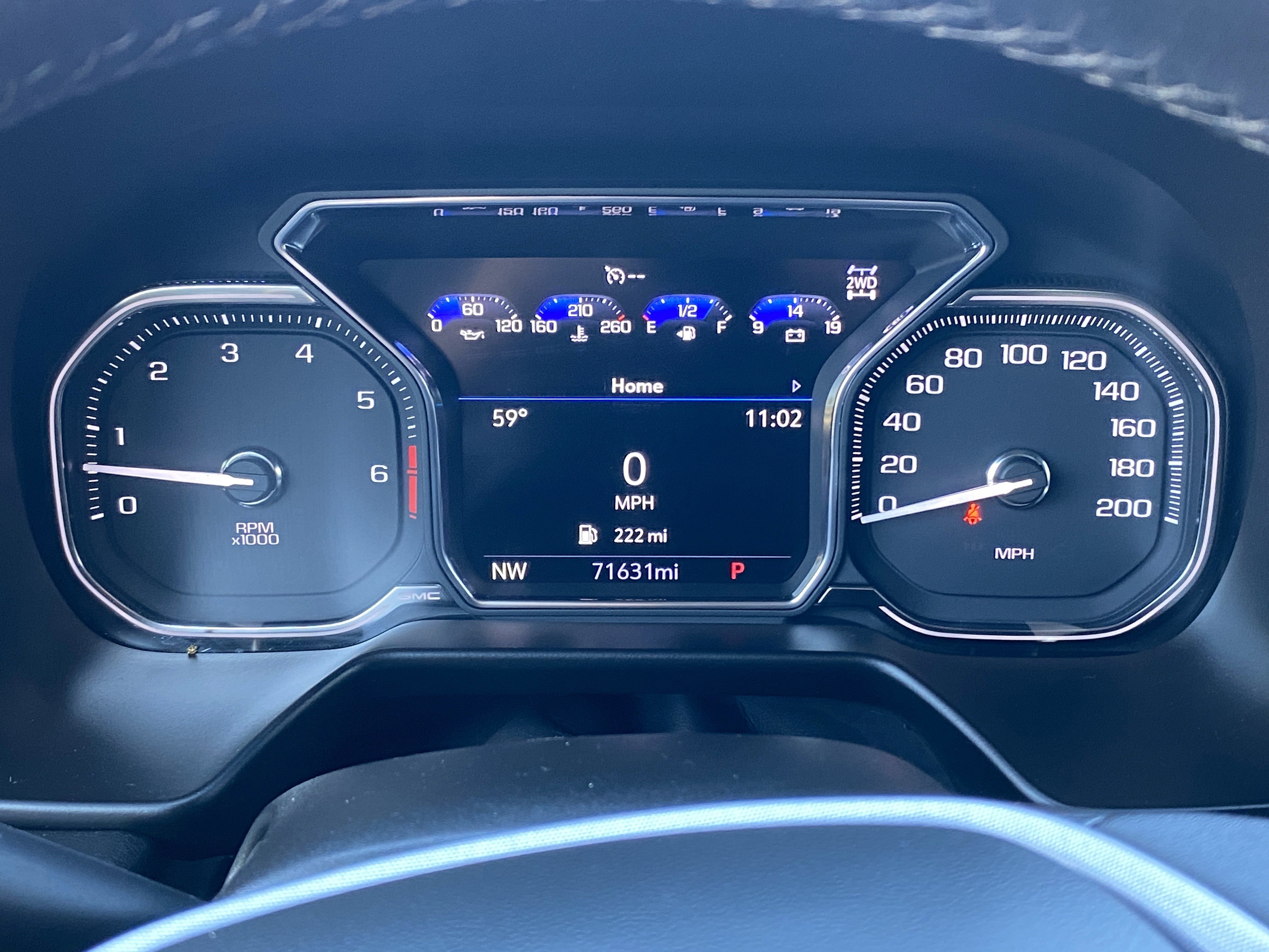 Used 2021 GMC Yukon SLE AWD/4WD image 11