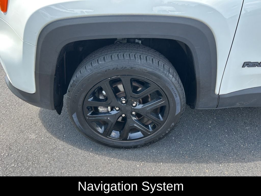 Certified 2022 Jeep Renegade Altitude image 12