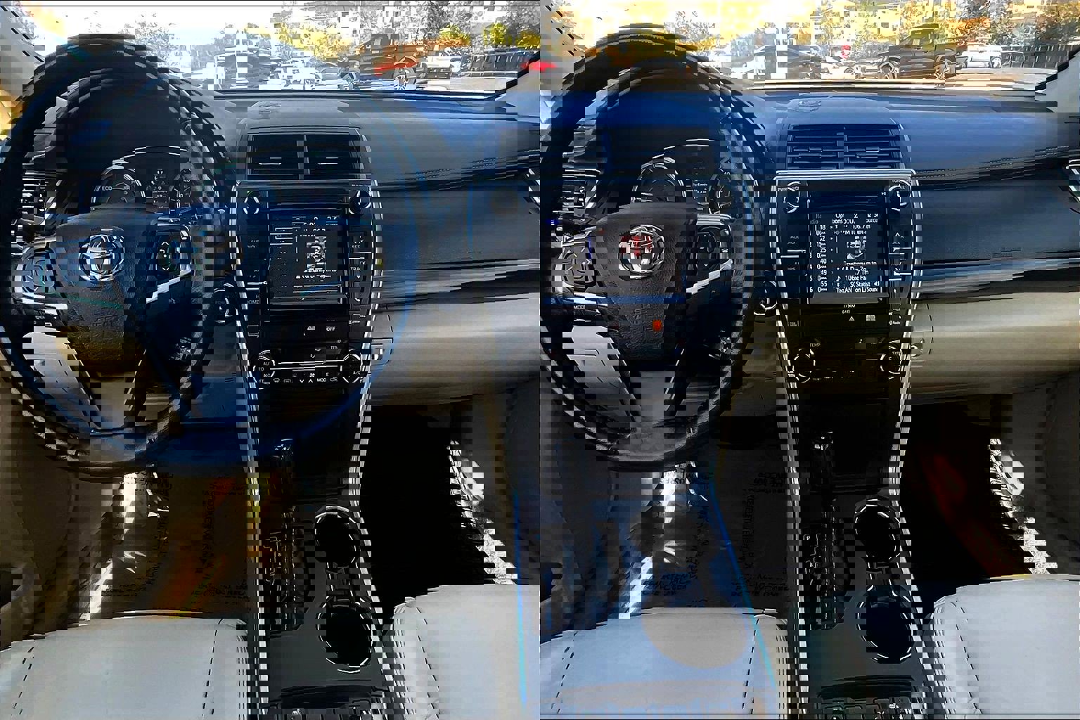 Used 2017 Toyota Camry XLE image 14