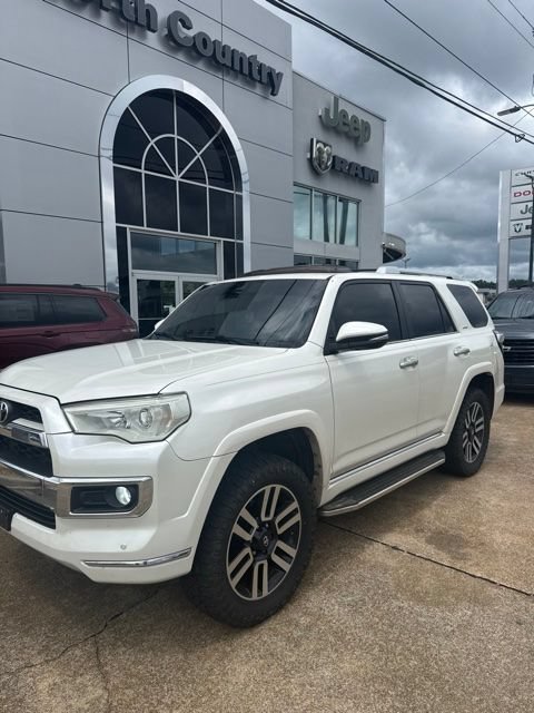 Used 2017 Toyota 4Runner Limited AWD/4WD image 1