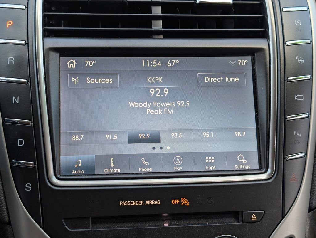 Used 2020 Lincoln Nautilus Reserve w/ Equipment Group 202A image 16