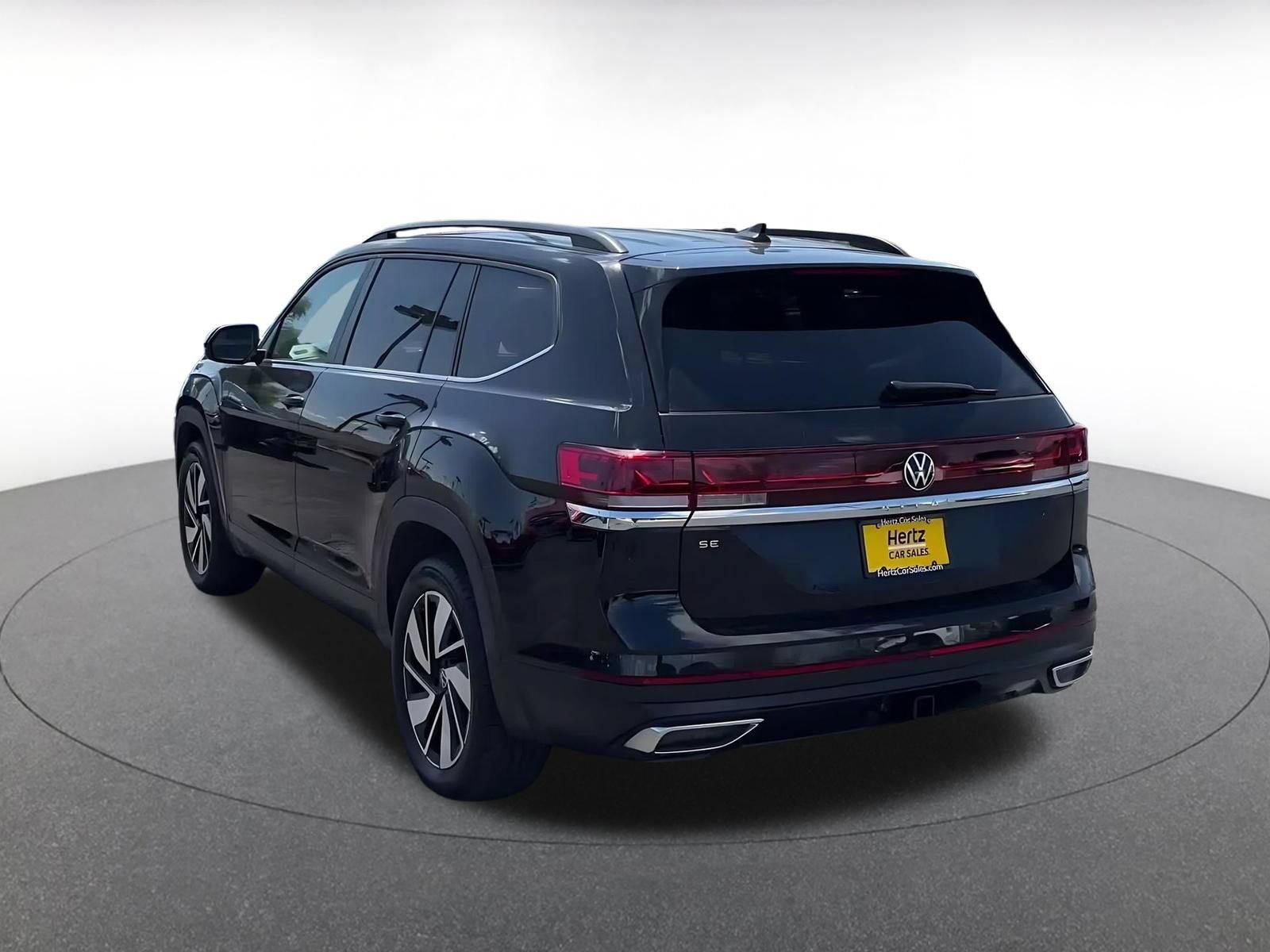 Used 2026 Volkswagen Atlas SE FWD image 10
