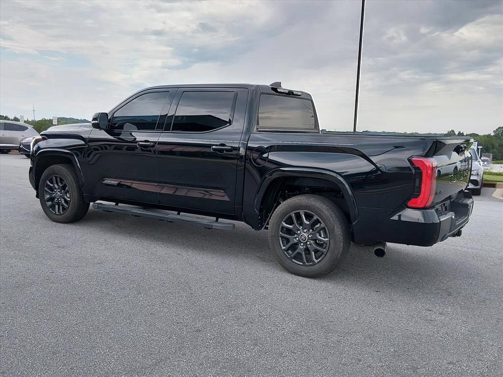 Used 2023 Toyota Tundra Platinum AWD/4WD image 5