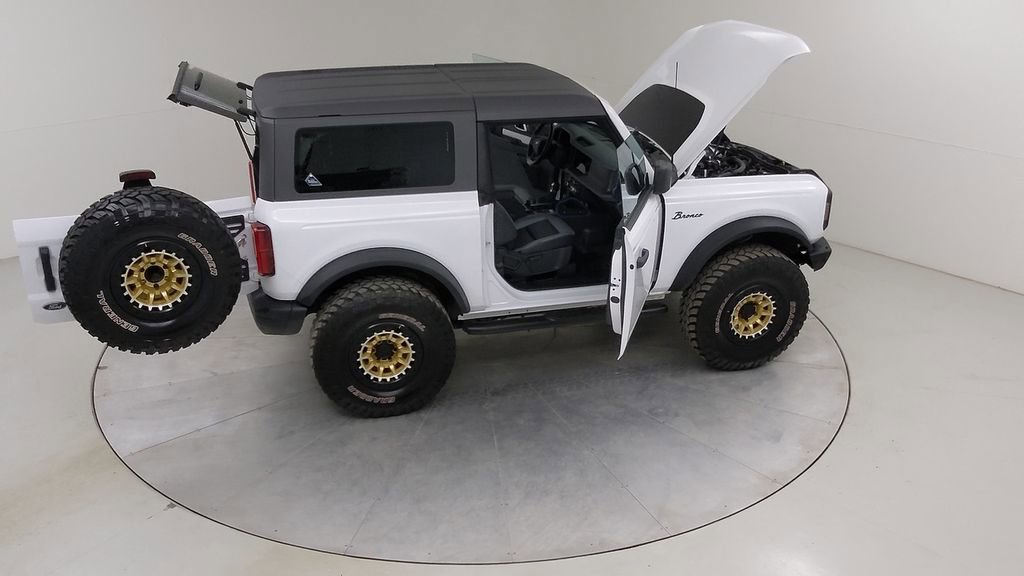Certified 2024 Ford Bronco Black Diamond image 48