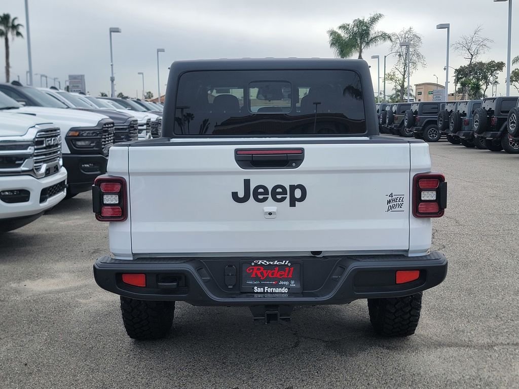 New 2026 Jeep Gladiator Sport AWD/4WD image 5