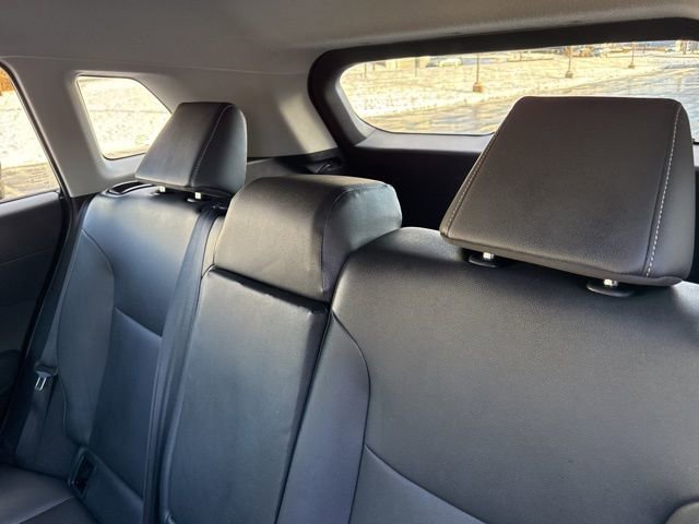 Certified 2022 Toyota Corolla Cross XLE image 13