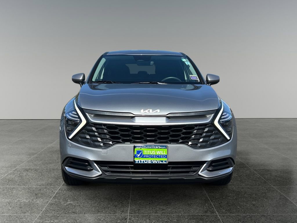 Used 2024 Kia Sportage LX image 2