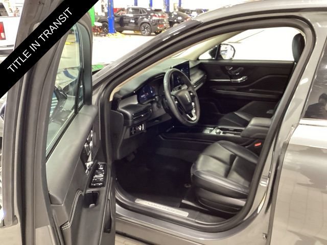 Used 2023 Lincoln Corsair AWD image 9