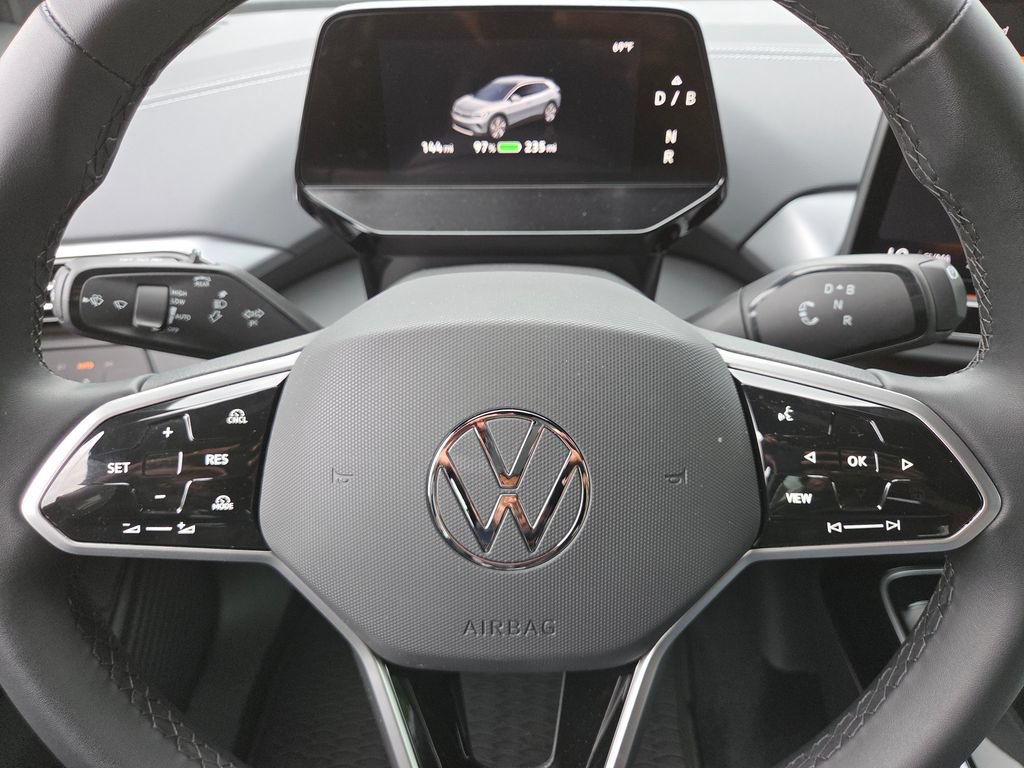 New 2025 Volkswagen ID.4 Pro AWD/4WD image 16